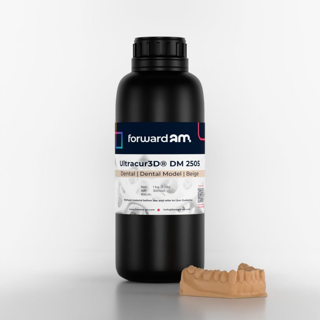 Frasco da resina Forward-AM Ultracur3D DM 2505 com modelo dental impresso