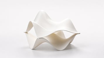 Poltrona modular ondulada EC1 impressa em PETG com fibra de vidro na Ginger G1