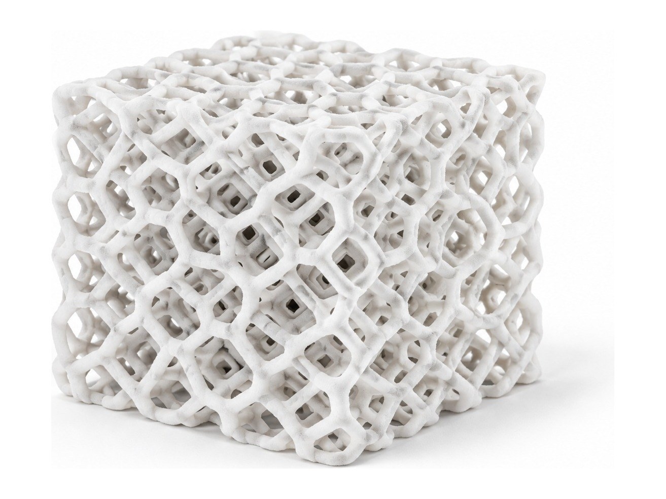 Cubo em treliça em TPU branco, peça de exemplo por SLS num material que a Farsoon Flight 252P processa