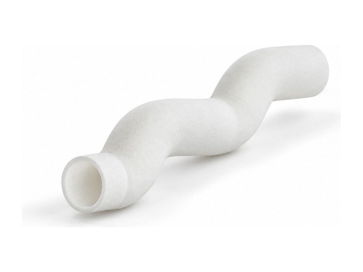 Tubo em TPU branco, peça de exemplo por SLS num material que a Farsoon Flight 252P processa