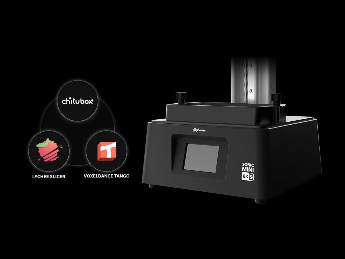 Phrozen Sonic Mini 8K S ao lado dos logotipos dos fatiadores CHITUBOX, Lychee Slicer e VoxelDance Tango